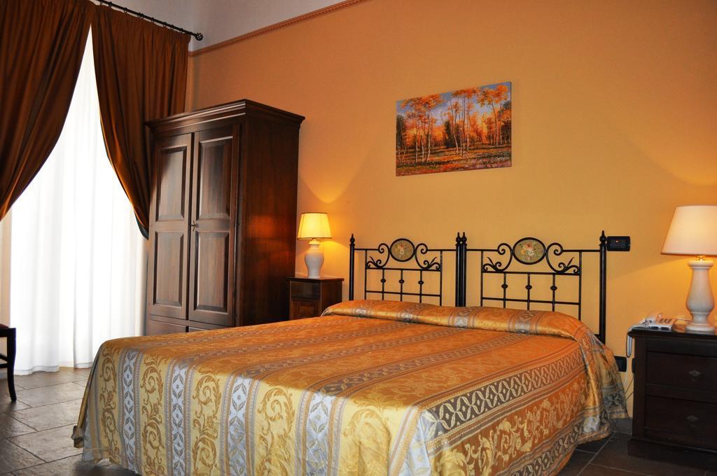 Griko Country Hotel เลชเช ภายนอก รูปภาพ